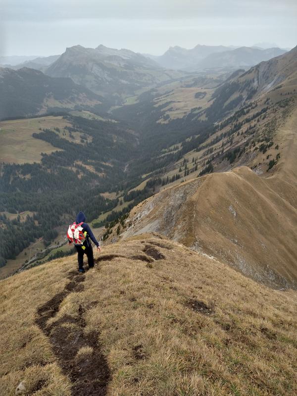 Following the mountain ridge along the lake